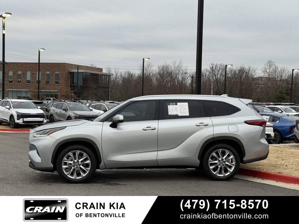 2020 Toyota Highlander Limited - CLEAN CARFAX / SUNROOF