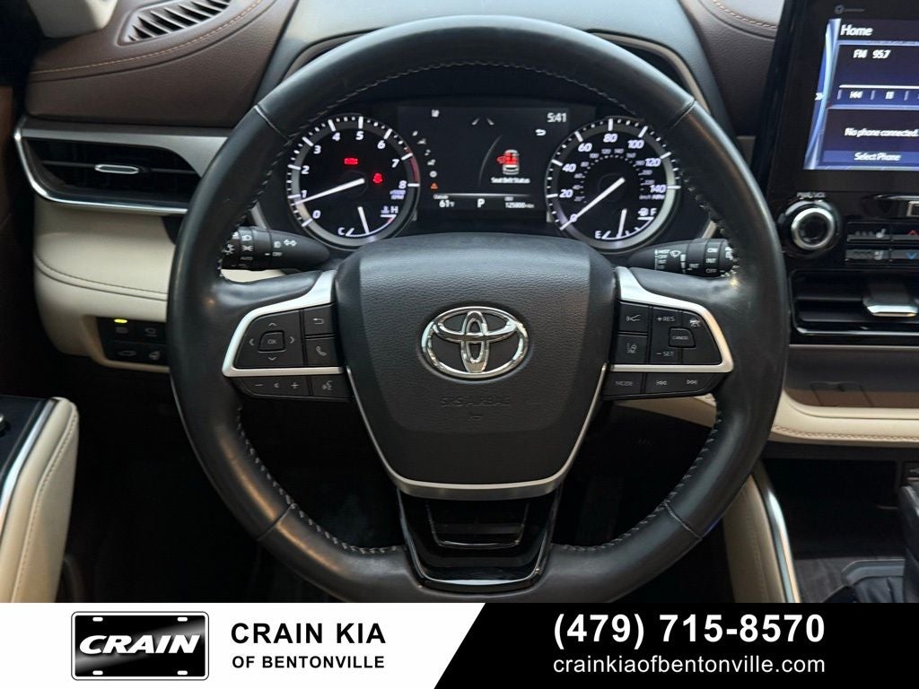2022 Toyota Highlander Limited - SUNROOF / CLEAN CARFAX / ONE OWNER