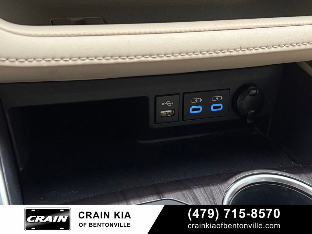 2022 Toyota Highlander Limited - SUNROOF / CLEAN CARFAX / ONE OWNER