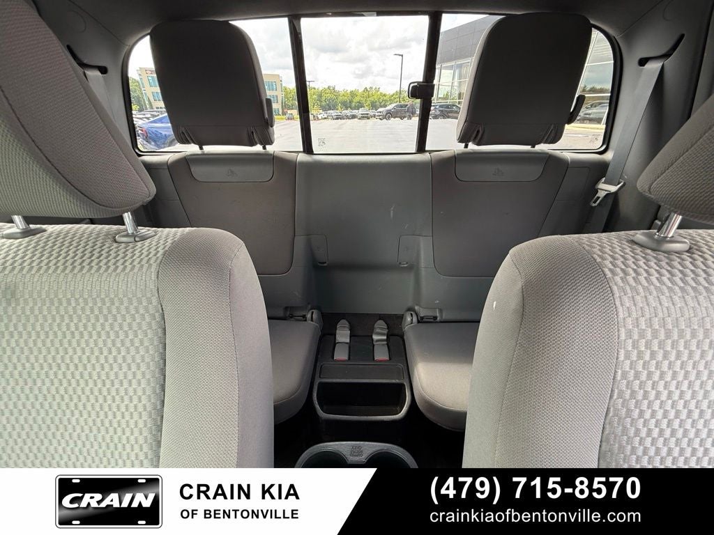 2013 Toyota Tacoma Base - 4WD / CARFAX ONE OWNER