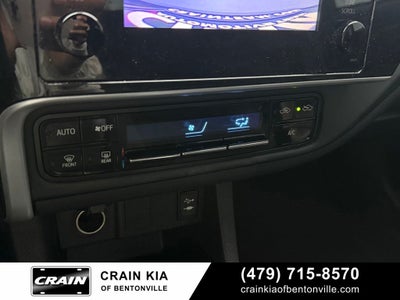 2019 Toyota Corolla LE - CLEAN CARFAX HISTORY