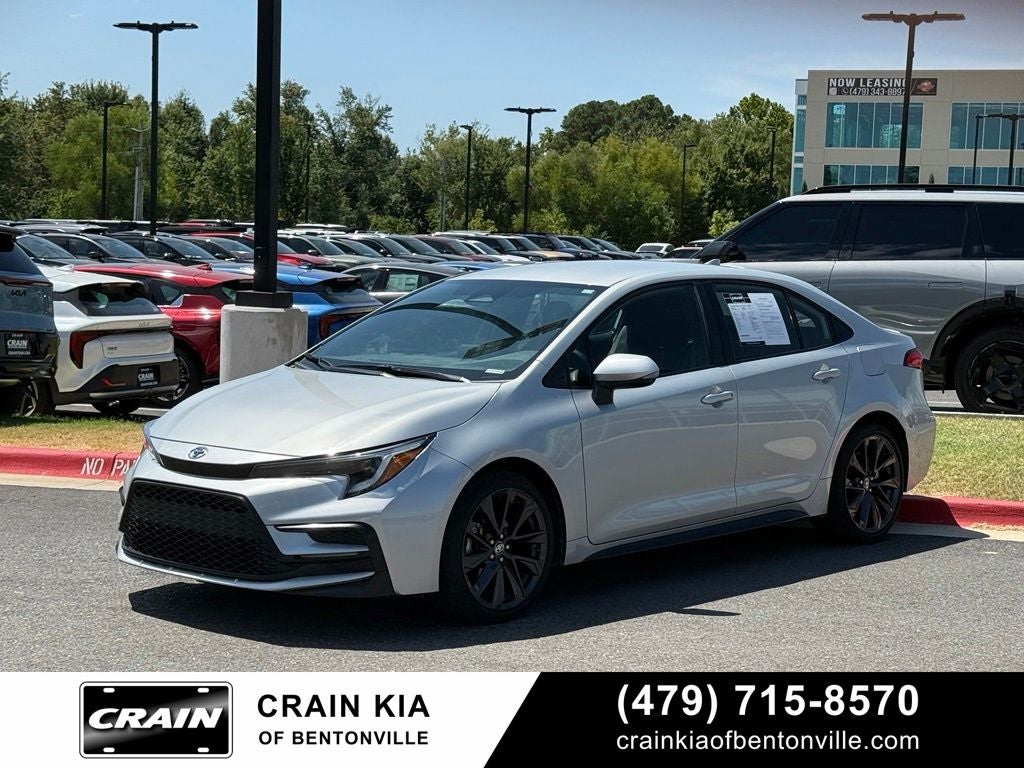 2025 Toyota Corolla SE - CLEAN CARFAX / ONE OWNER