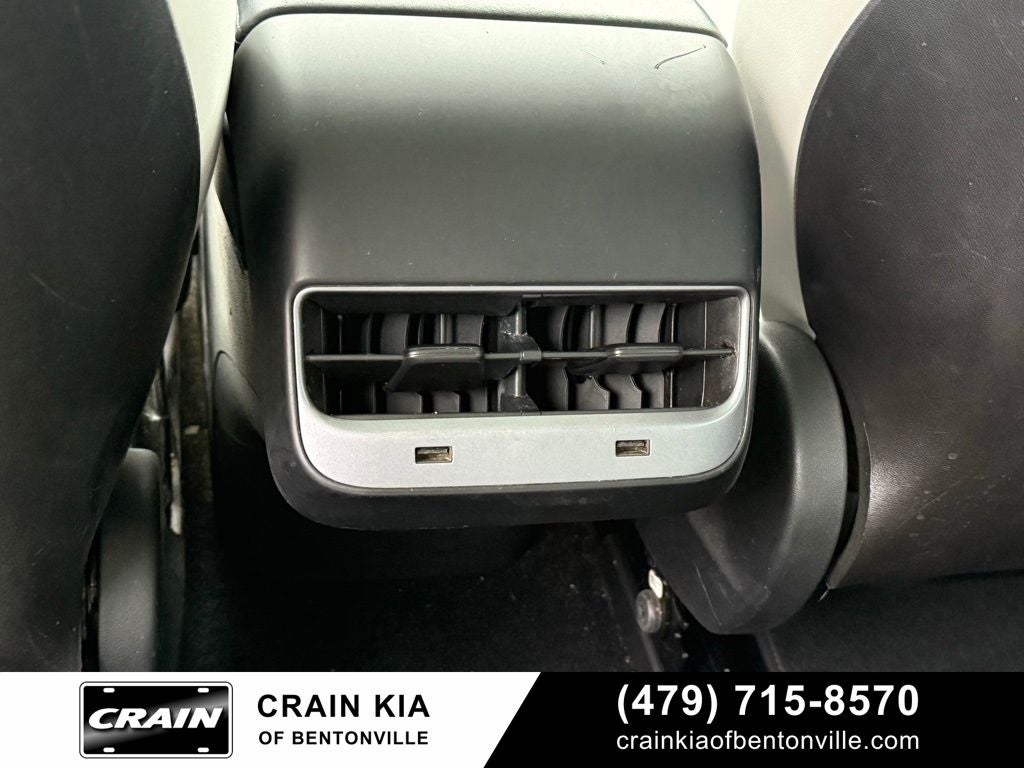 2020 Tesla Model 3 Long Range - AWD / CLEAN CARFAX