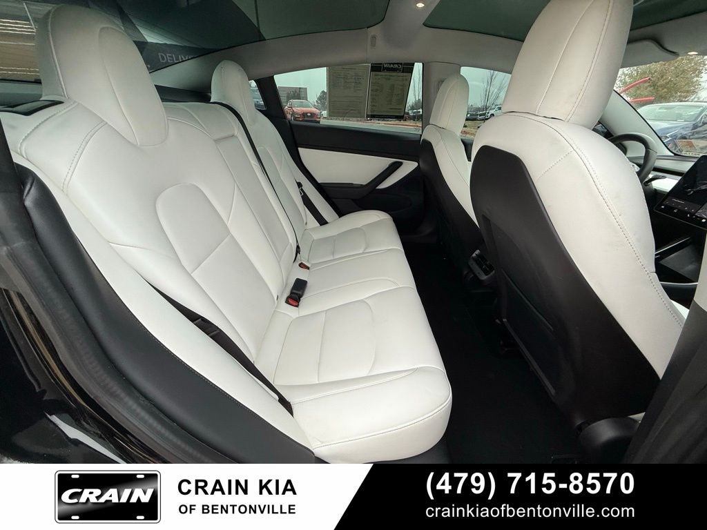 2020 Tesla Model 3 Long Range - AWD / CLEAN CARFAX