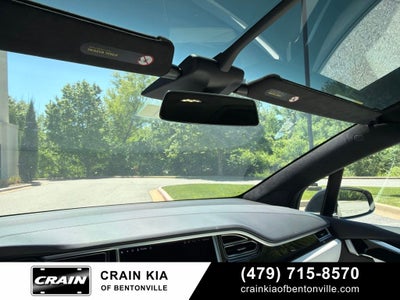 2017 Tesla Model X 75D - AWD / CLEAN CARFAX