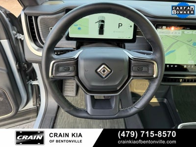 2025 Rivian R1T Adventure Dual Motor Standard Pack - AWD / CLEAN CARFAX / ONE OWNER
