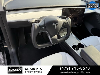 2023 Tesla Model Y Long Range - AWD / 3RD ROW / CLEAN CARFAX / 1 OWNER