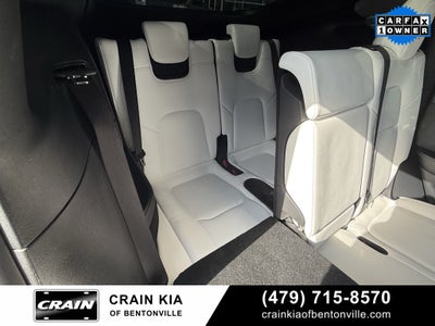 2023 Tesla Model Y Long Range - AWD / 3RD ROW / CLEAN CARFAX / 1 OWNER