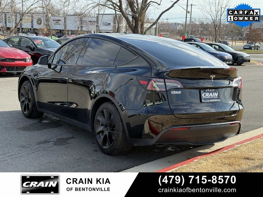 2023 Tesla Model Y Long Range - AWD / 3RD ROW / CLEAN CARFAX / 1 OWNER