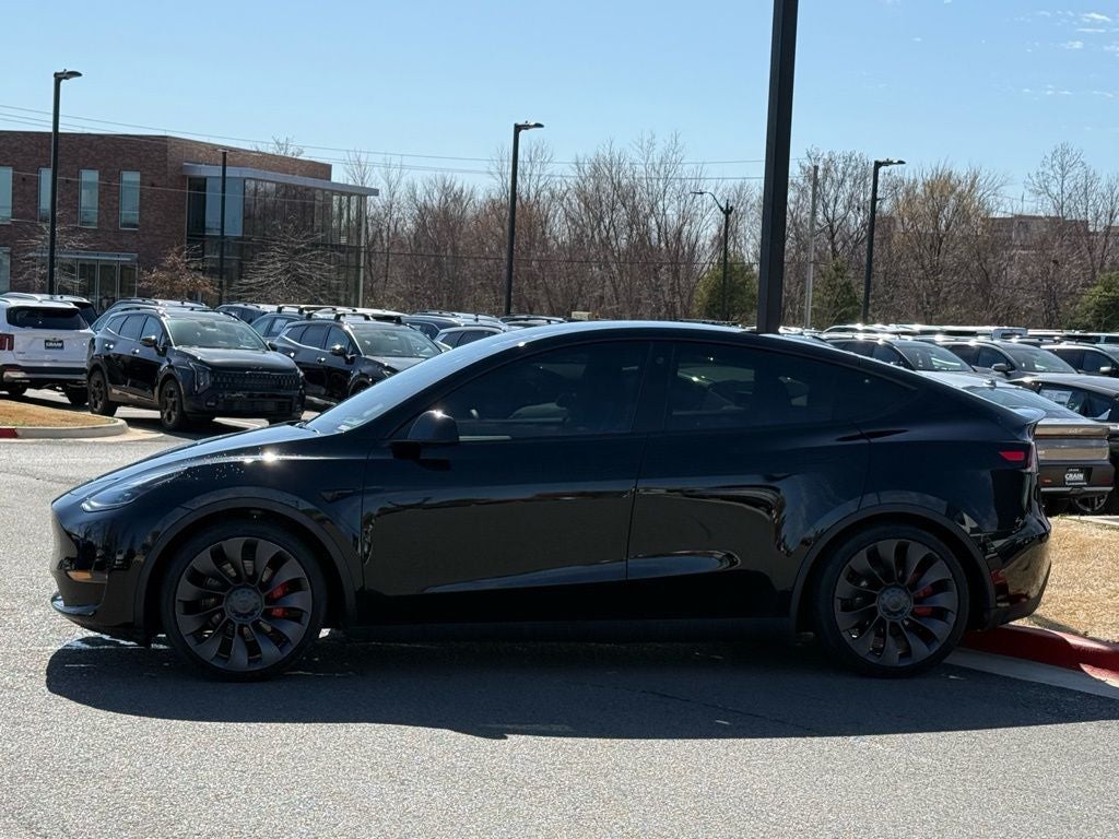 2023 Tesla Model Y Performance - AWD / CARFAX ONE OWNER