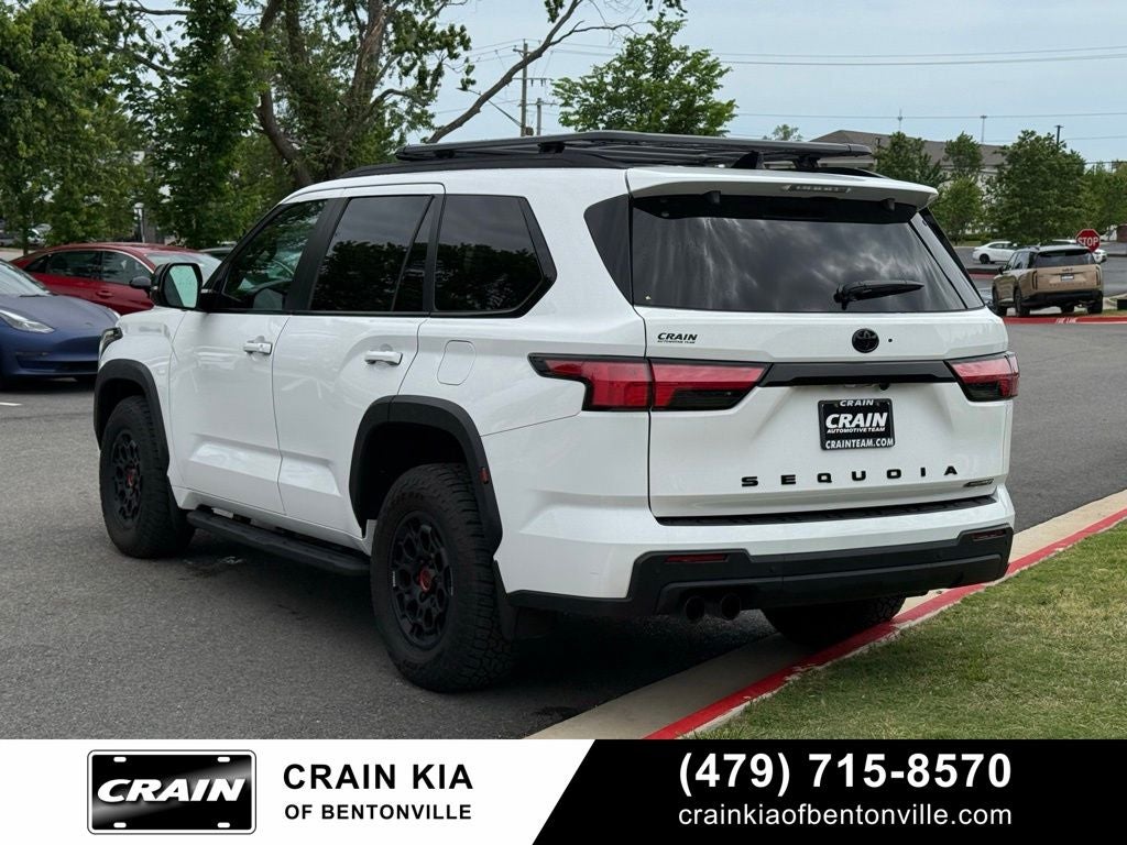 2025 Toyota Sequoia TRD Pro - 4WD / PANORAMIC SUNROOF / ONE OWNER