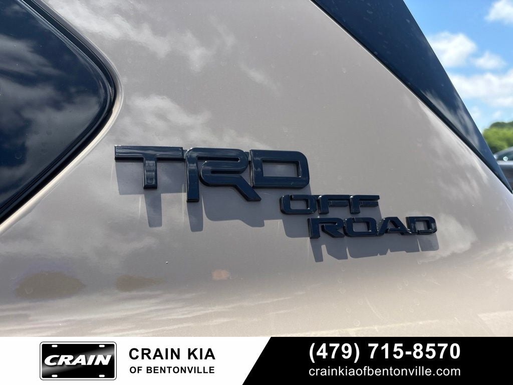 2026 Toyota Sequoia Platinum - 4WD / PANORAMIC SUNROOF / ONE OWNER