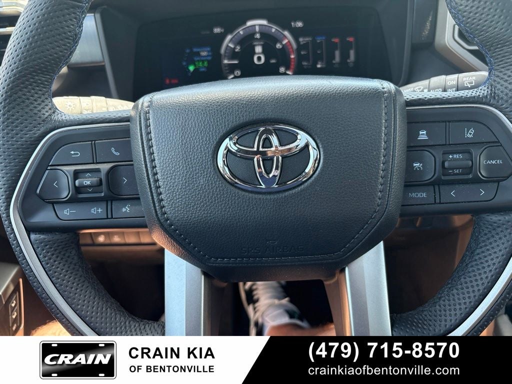 2026 Toyota Sequoia Platinum - 4WD / PANORAMIC SUNROOF / ONE OWNER