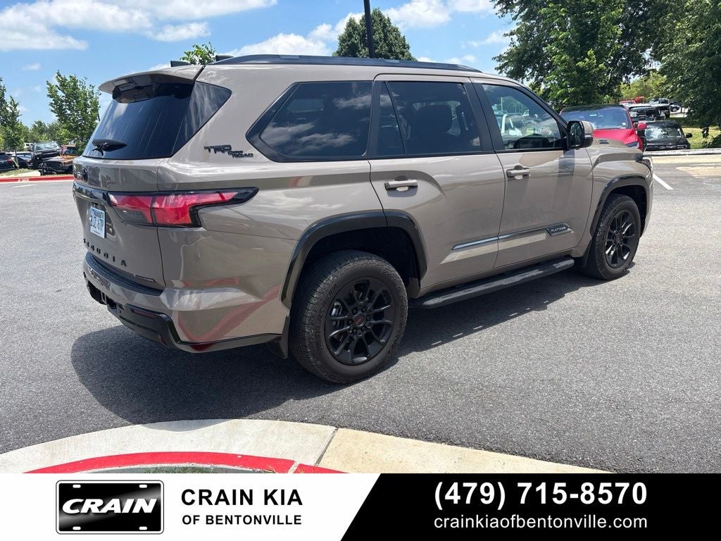 2026 Toyota Sequoia Platinum - 4WD / PANORAMIC SUNROOF / ONE OWNER