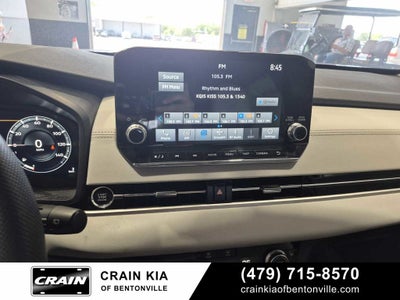 2023 Mitsubishi Outlander SEL - 4WD / CLEAN CARFAX