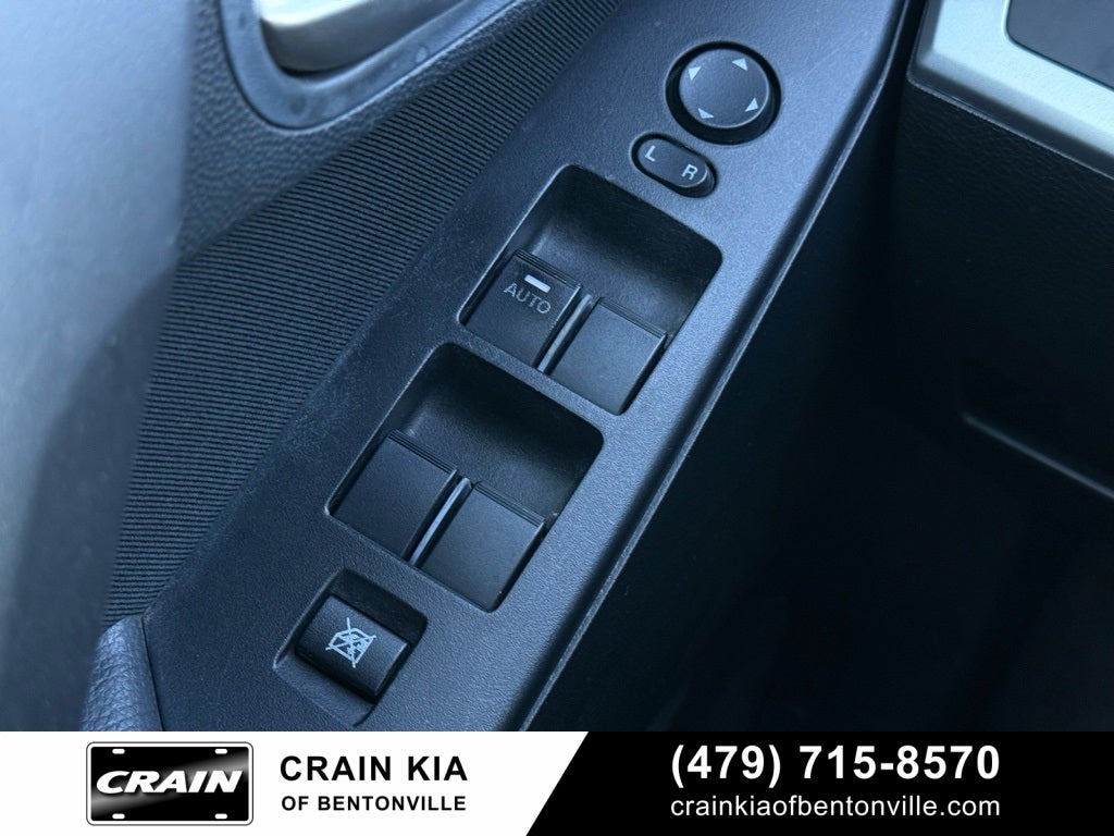 2012 Mazda Mazda3 i Sport - CLEAN CARFAX