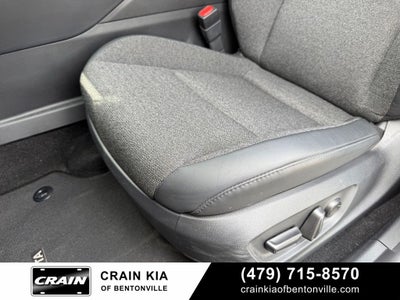 2023 Toyota Crown XLE - AWD / CLEAN CARFAX