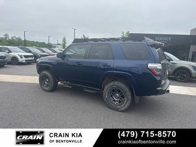2020 Toyota 4Runner Venture - 4WD / LIFTED! / CLEAN CARFAX / ONE OWNER