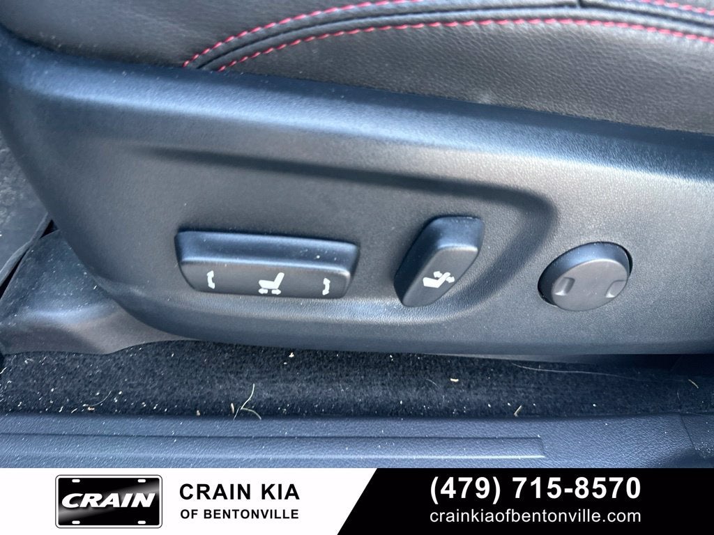 2024 Toyota 4Runner TRD Off-Road Premium 1 OWNER / SUNROOF / CRAWL CONTROL--