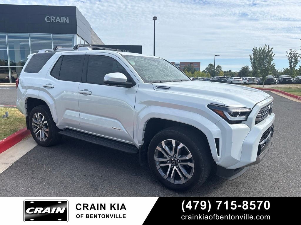 2025 Toyota 4Runner i-FORCE MAX Hybrid Limited - 4WD / SUNROOF / ONE OWNER