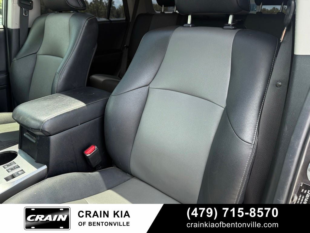 2020 Toyota 4Runner SR5 Premium - SUNROOF / CLEAN CARFAX / PREMIUM