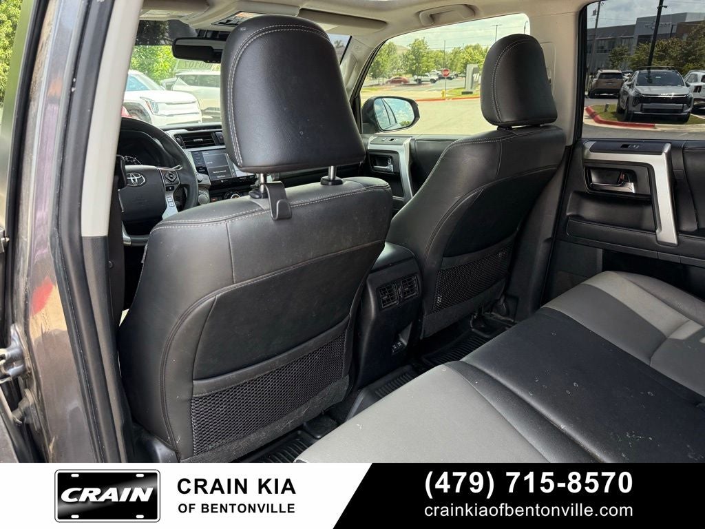 2020 Toyota 4Runner SR5 Premium - SUNROOF / CLEAN CARFAX / PREMIUM