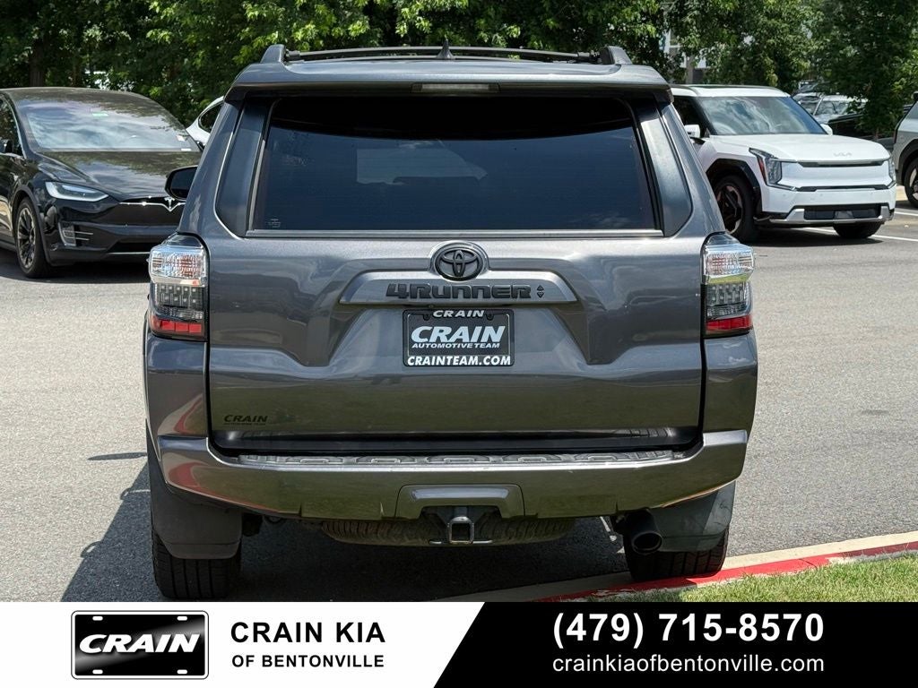 2020 Toyota 4Runner SR5 Premium - SUNROOF / CLEAN CARFAX / PREMIUM