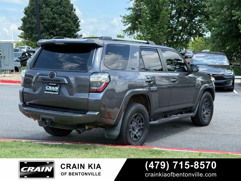 2020 Toyota 4Runner SR5 Premium - SUNROOF / CLEAN CARFAX / PREMIUM