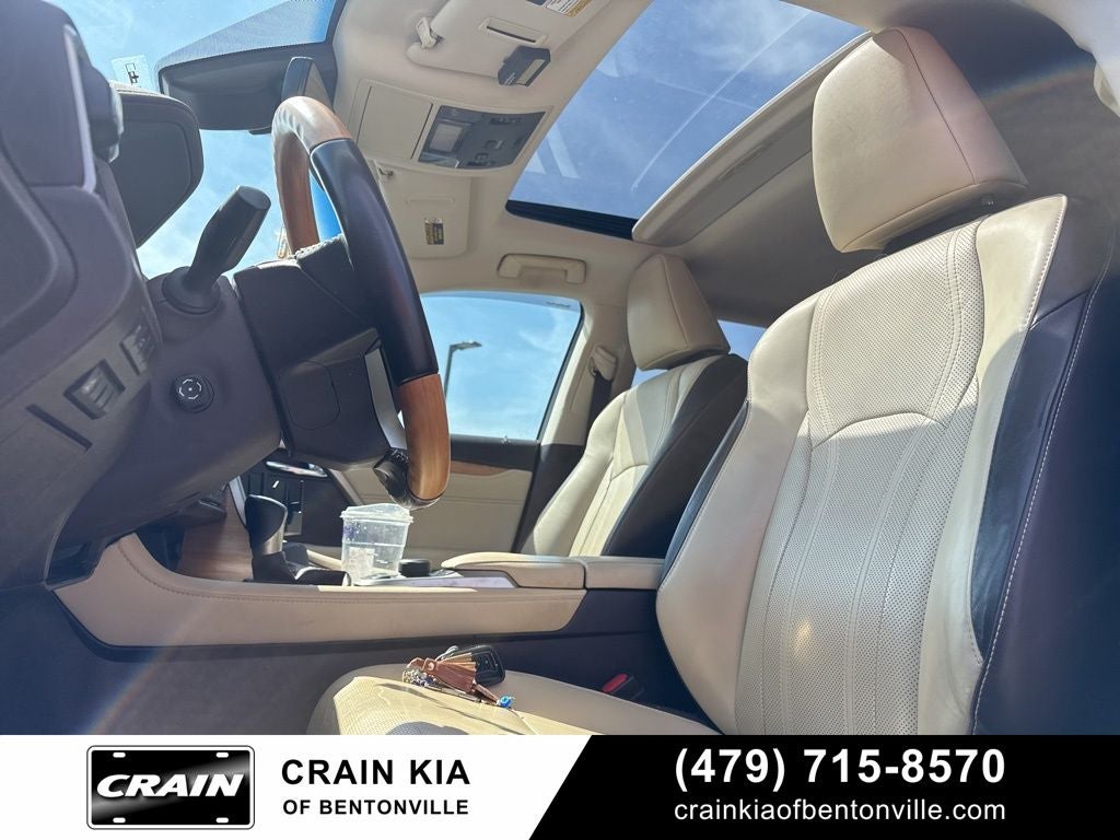 2018 Lexus RX 350L - AWD / SUNROOF / CLEAN CARFAX