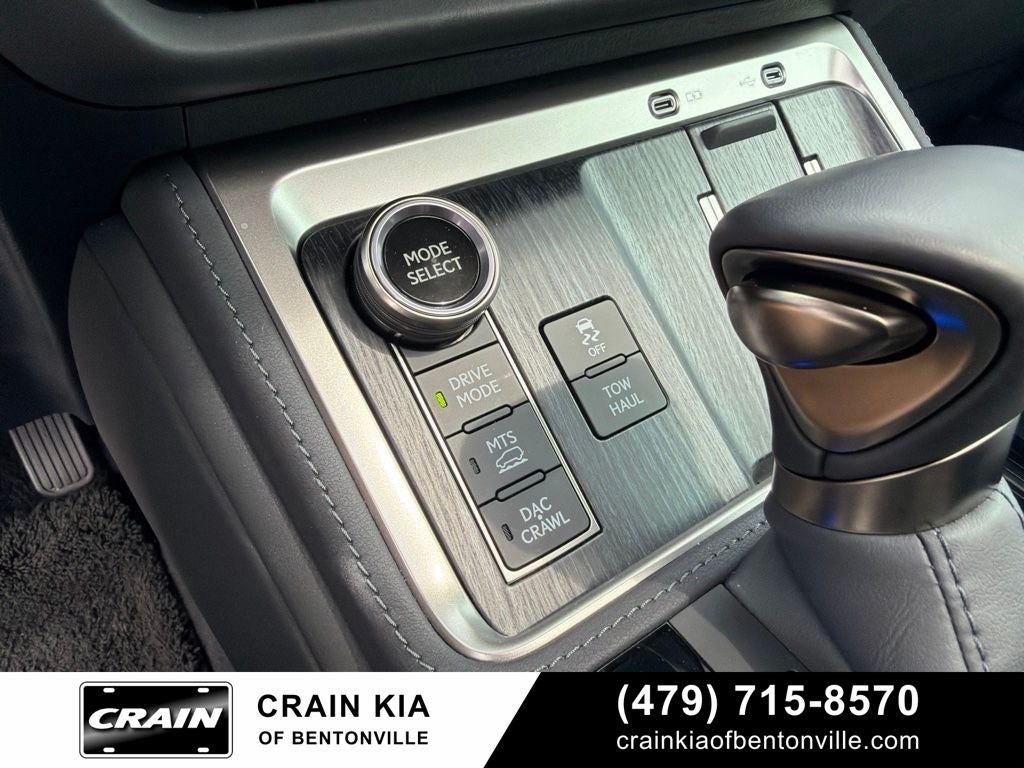 2025 Lexus GX 550 Overtrail - 4WD / PANORAMIC SUNROOF / CLEAN CARFAX