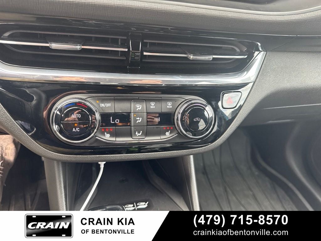 2025 Buick Envista Sport Touring - CARFAX ONE OWNER