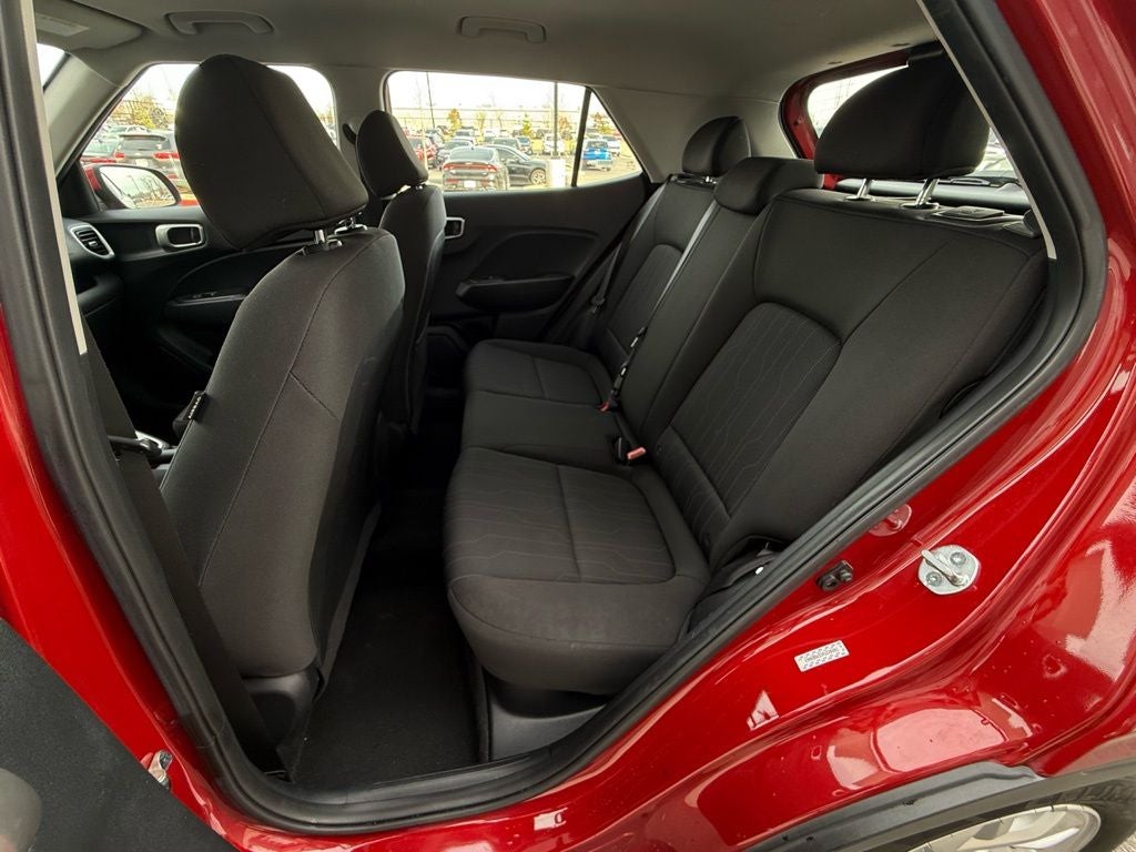 2023 Hyundai Venue SE - CLEAN CARFAX / ONE OWNER