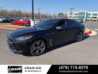 2018 Kia Stinger GT2 - AWD / SUNROOF / CARFAX ONE OWNER