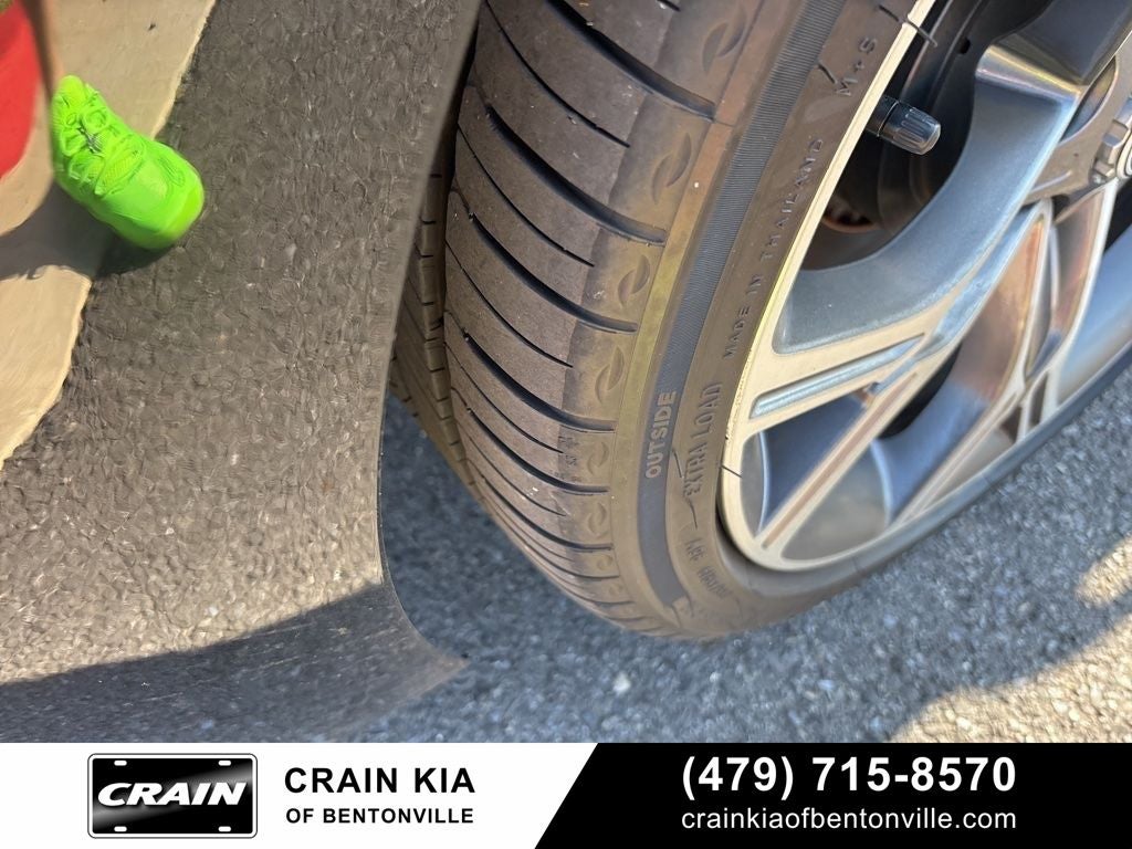 2018 Kia Stinger GT2 - AWD / SUNROOF / CARFAX ONE OWNER