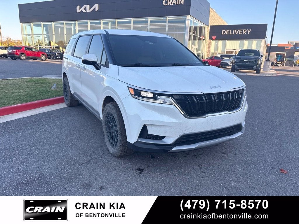 2024 Kia Carnival LX | CARFAX ONE OWNER!