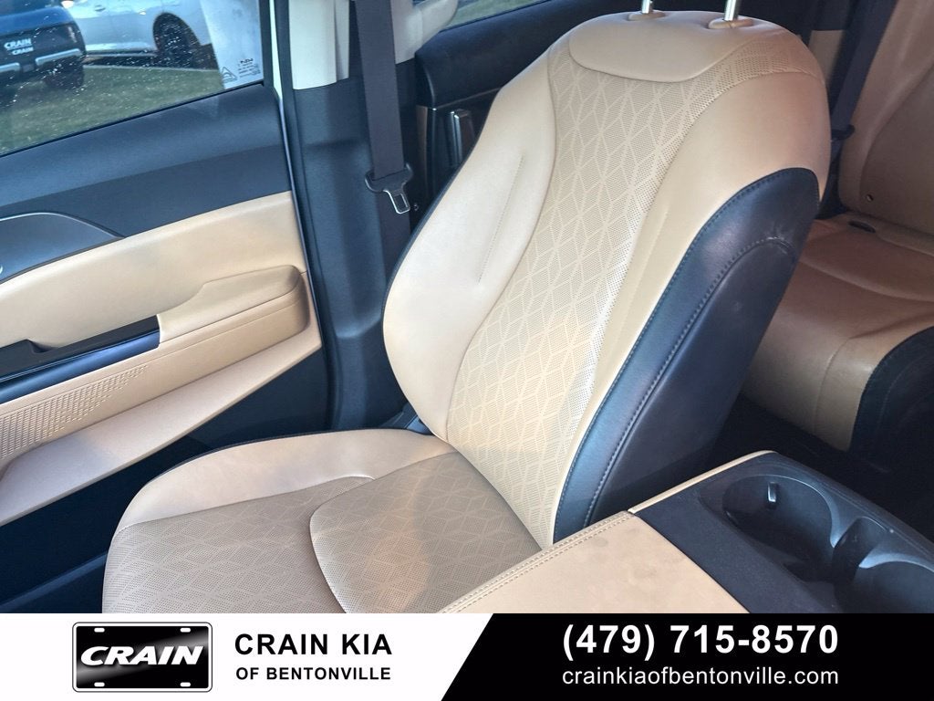 2024 Kia Carnival LX | CARFAX ONE OWNER!