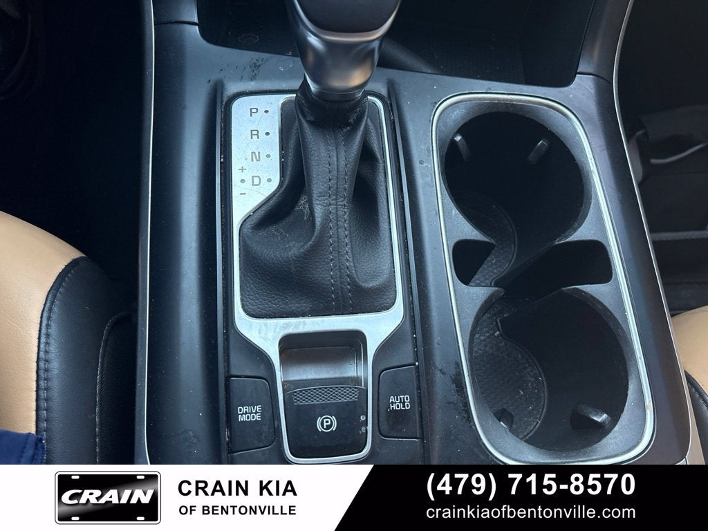 2024 Kia Carnival LX | CARFAX ONE OWNER!