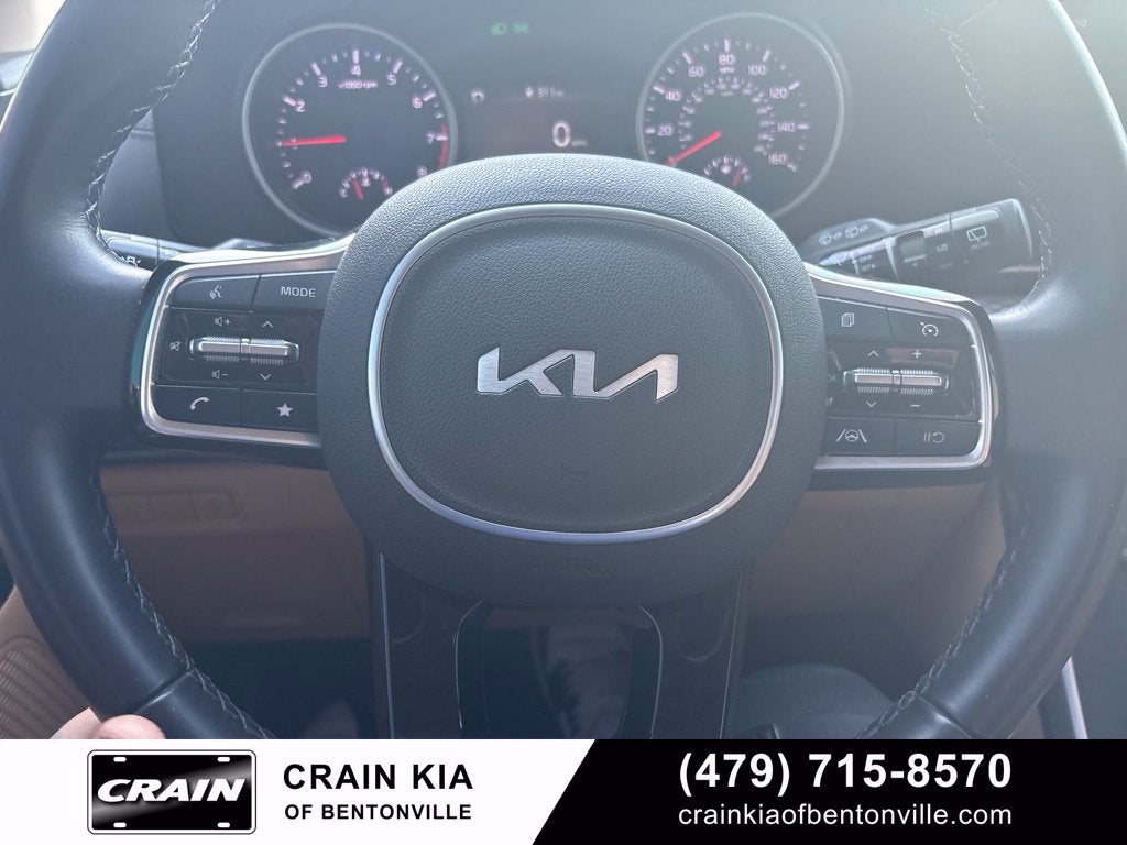 2024 Kia Carnival LX | CARFAX ONE OWNER!