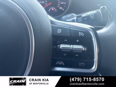 2024 Kia Carnival LX | CARFAX ONE OWNER!