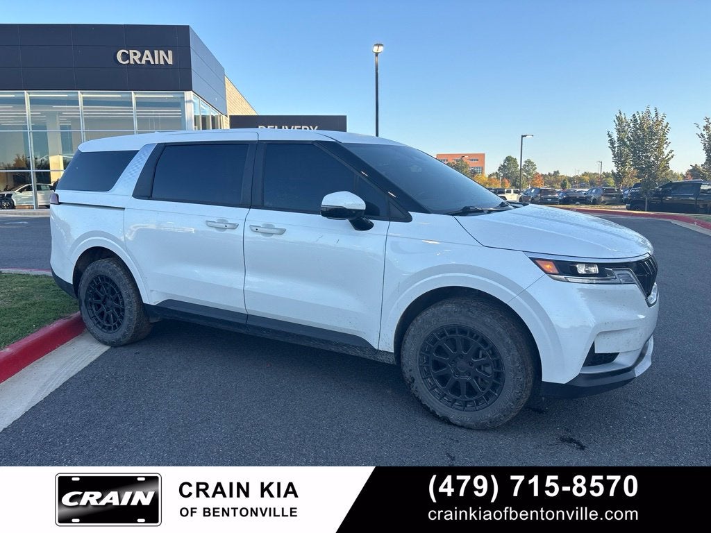 2024 Kia Carnival LX | CARFAX ONE OWNER!