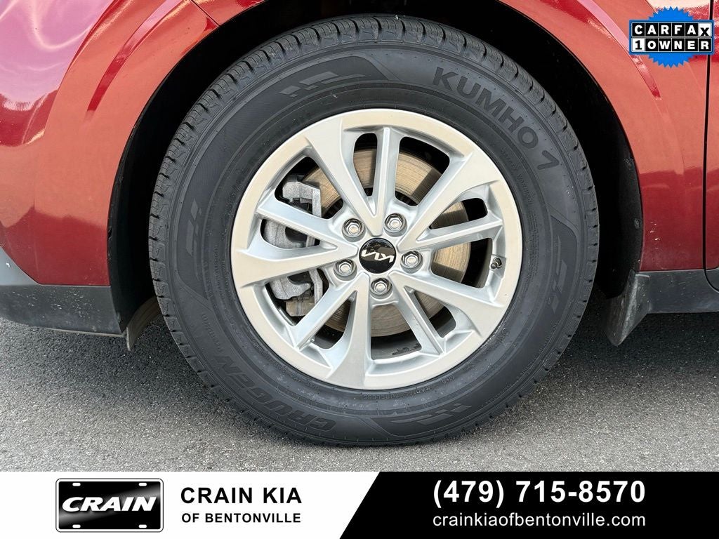 2022 Kia Carnival LXS - 8 SEATS / CLEAN CARFAX / ONE OWNER