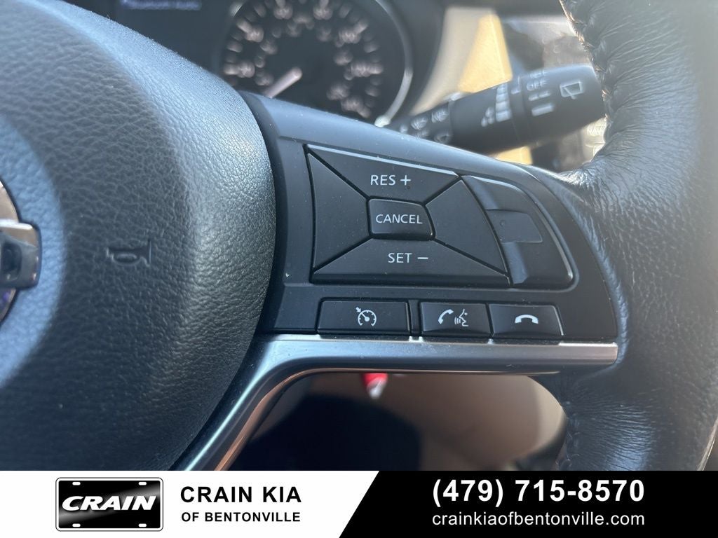 2017 Nissan Rogue SV Premium Package