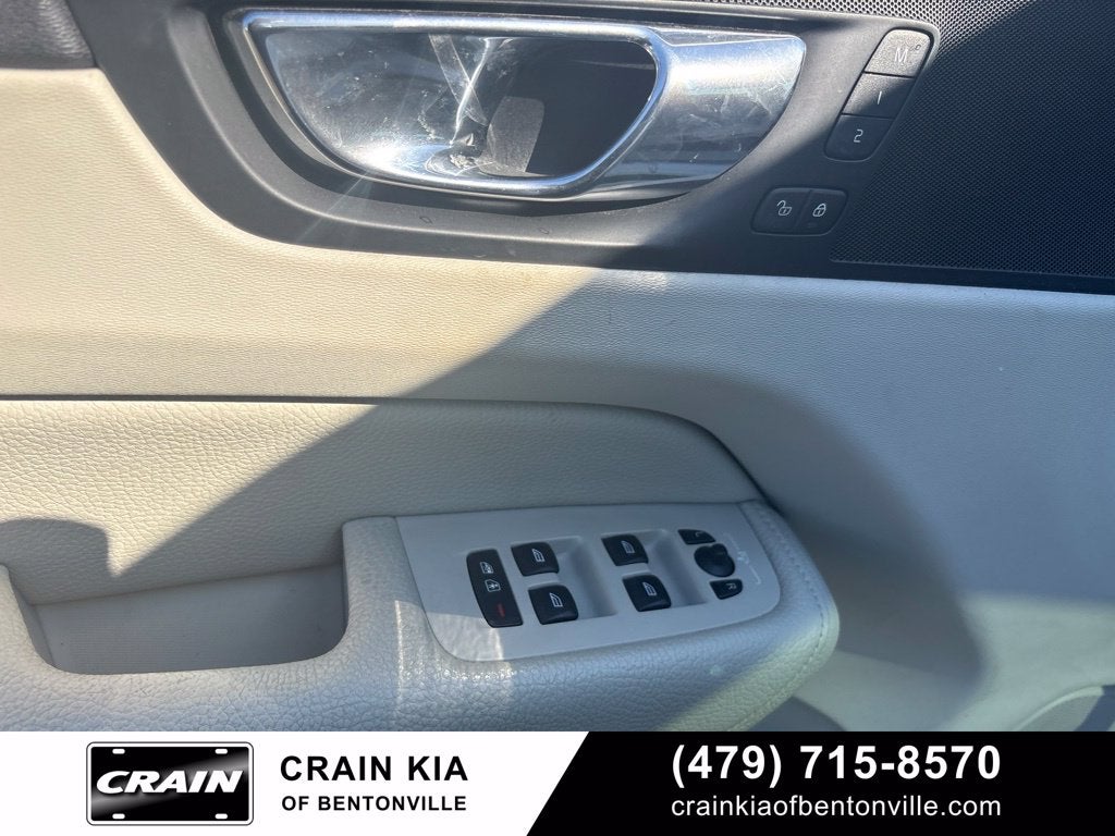2018 Volvo XC60 T5 Inscription | CLEAN CARFAX!