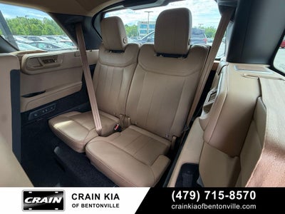 2025 Land Rover Range Rover SE LWB - 3RD ROW / AWD / ONE OWNER