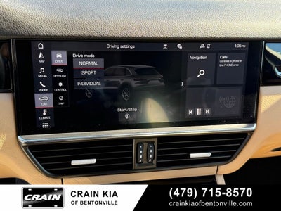 2019 Porsche Cayenne Base - AWD / PANORAMIC SUNROOF / CLEAN CARFAX