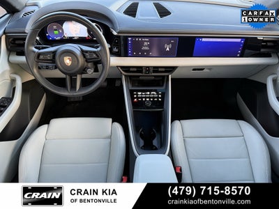 2024 Porsche Macan Electric 4 - AWD / PANORAMIC SUNROOF / ONE OWNER