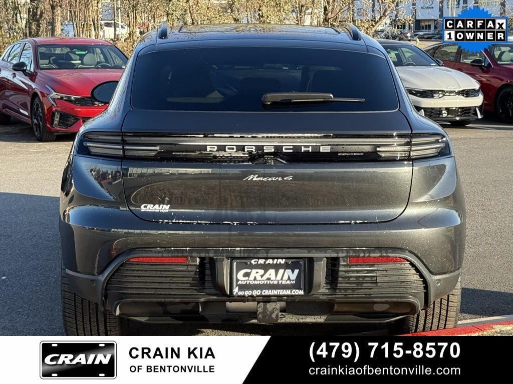 2024 Porsche Macan Electric 4 - AWD / PANORAMIC SUNROOF / ONE OWNER