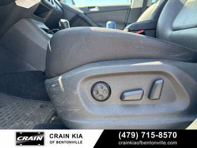 2016 Volkswagen Tiguan SE 4Motion - AWD / SUNROOF / CLEAN CARFAX
