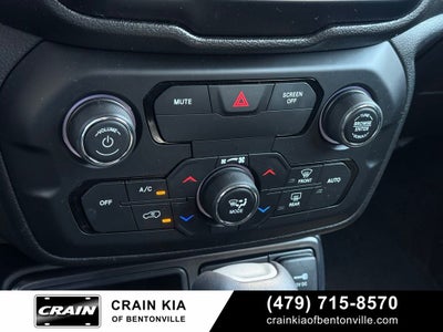 2018 Jeep Renegade Latitude - LOW MILES!