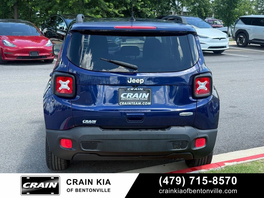 2018 Jeep Renegade Latitude - LOW MILES!